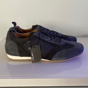 Men’s driving shoes